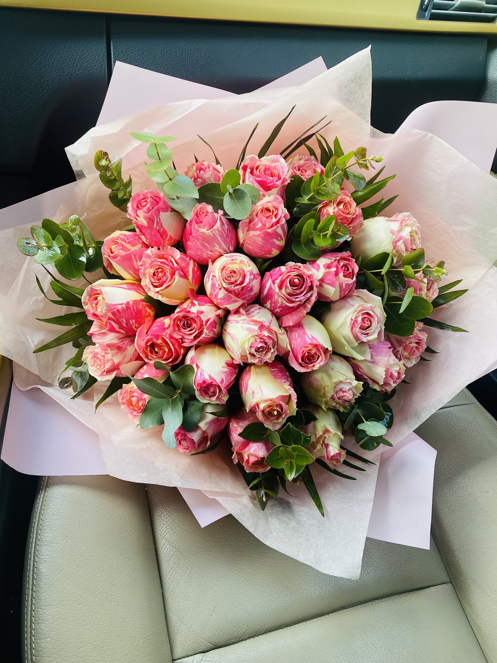 Rubin Magic Flowers