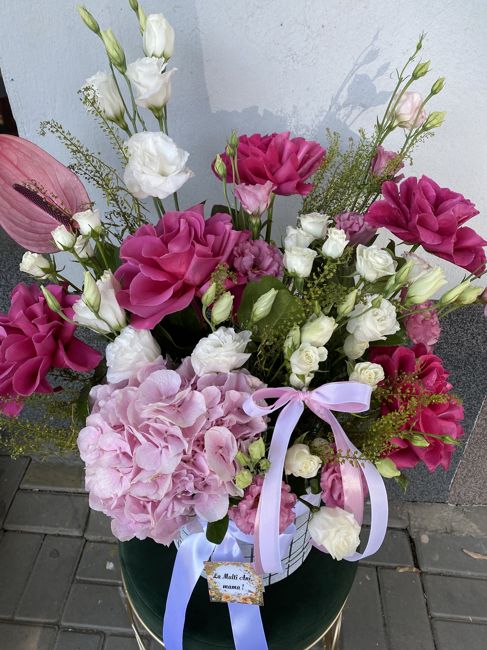 Rubin Magic Flowers