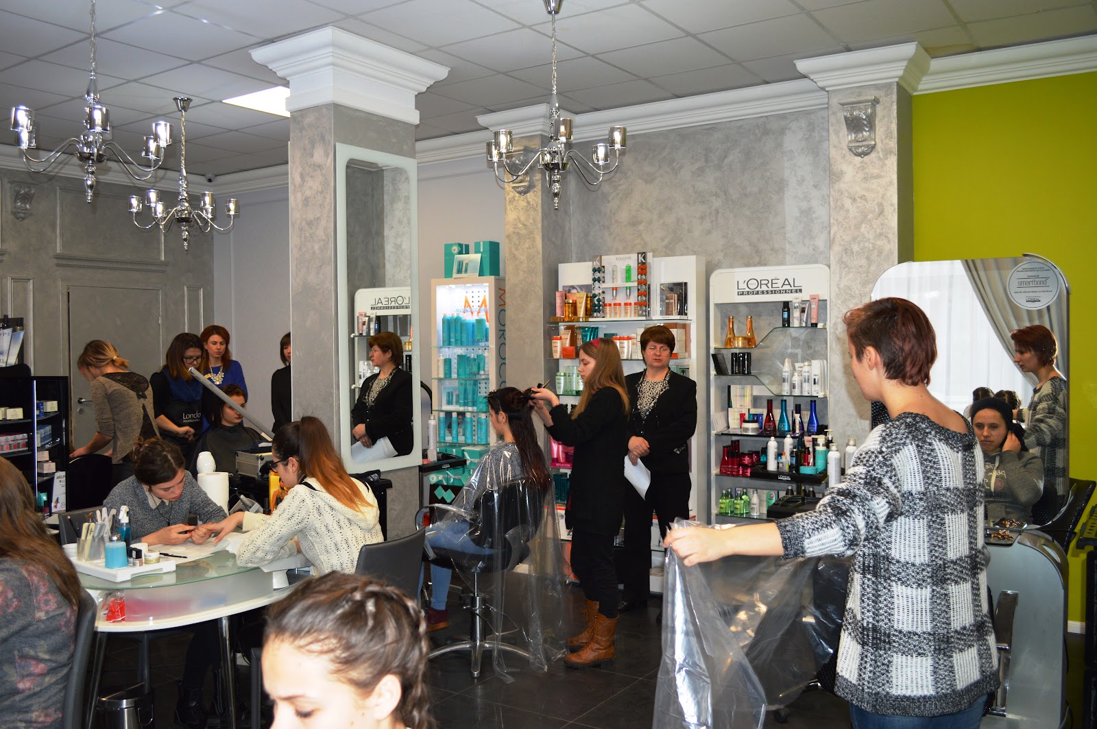 Salon Bella