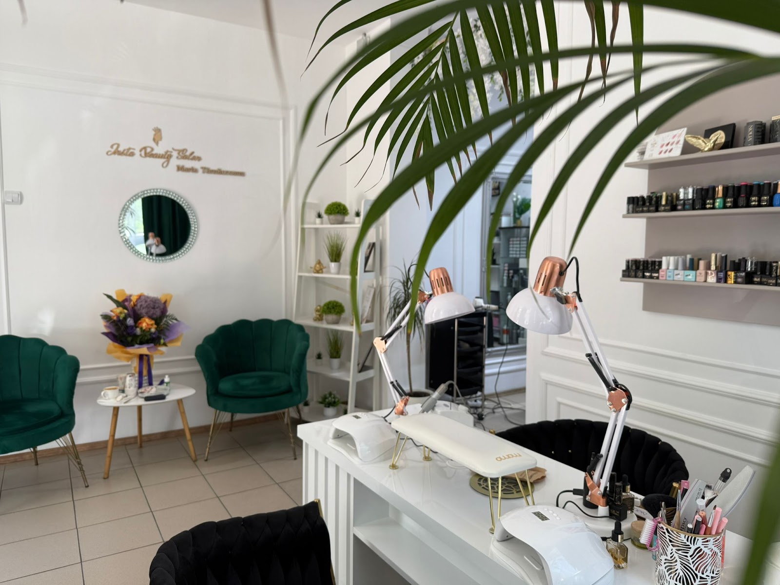 Insta Beauty Salon