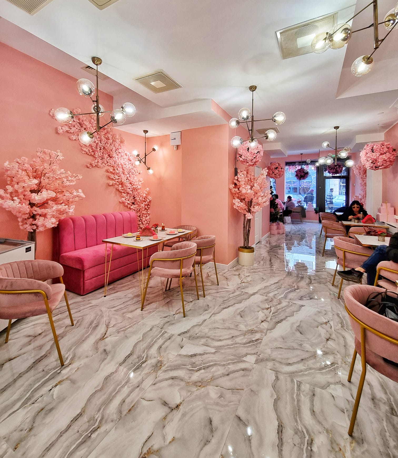 La Belle Vie Patisserie