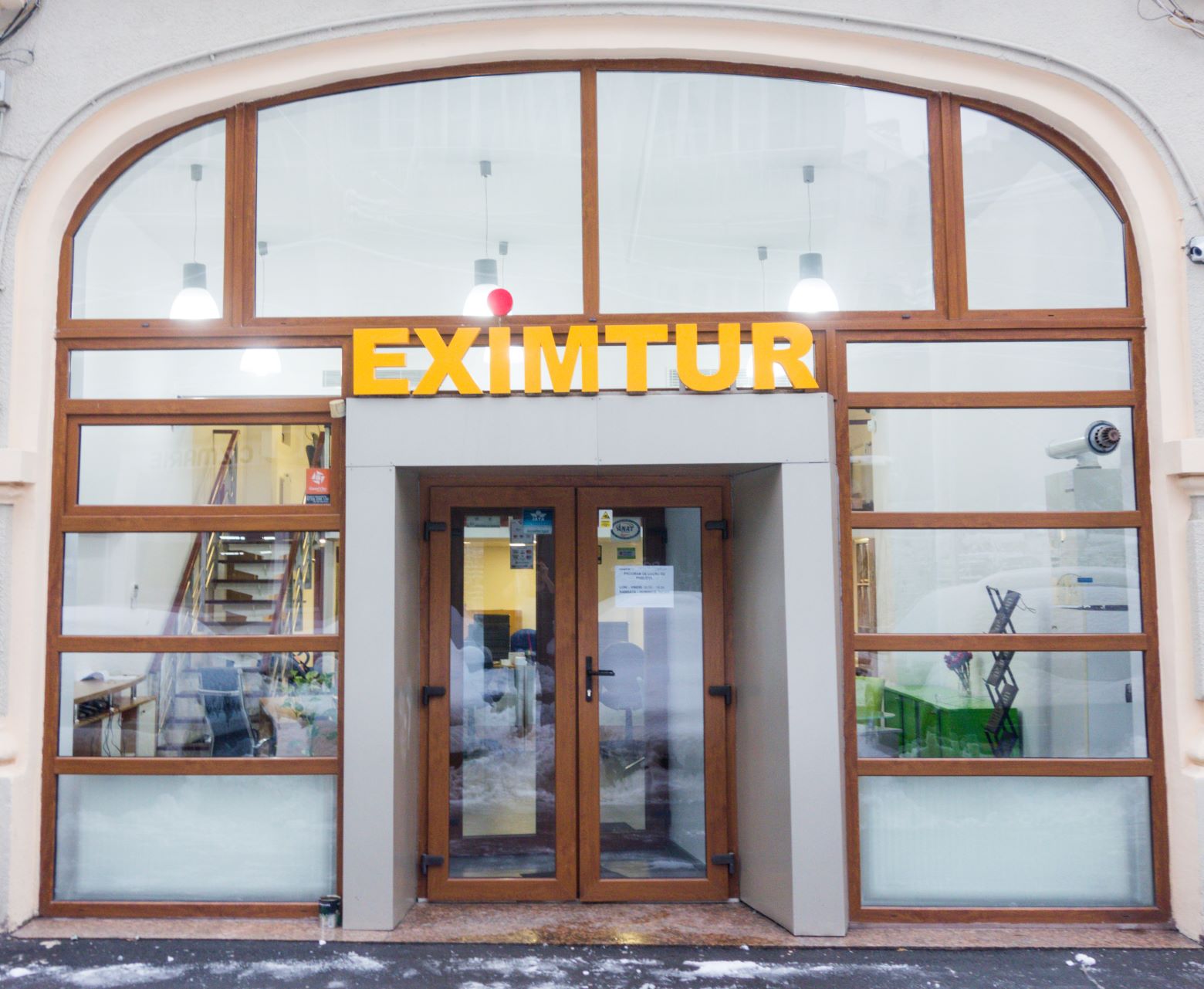 EXIMTUR - Agentie de turism Bucuresti
