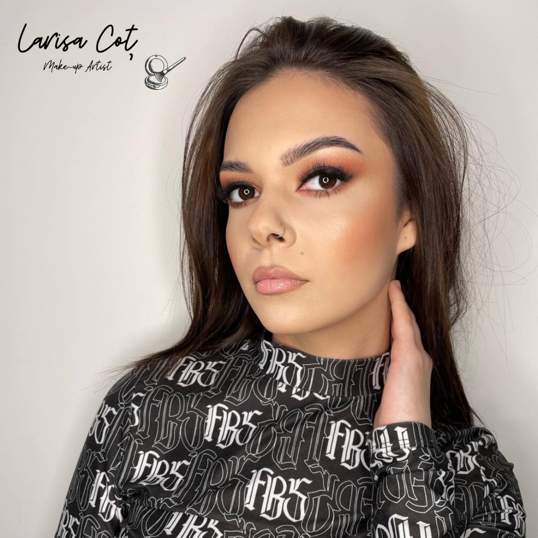 Larisa Coț Make-up Artist & Trainer