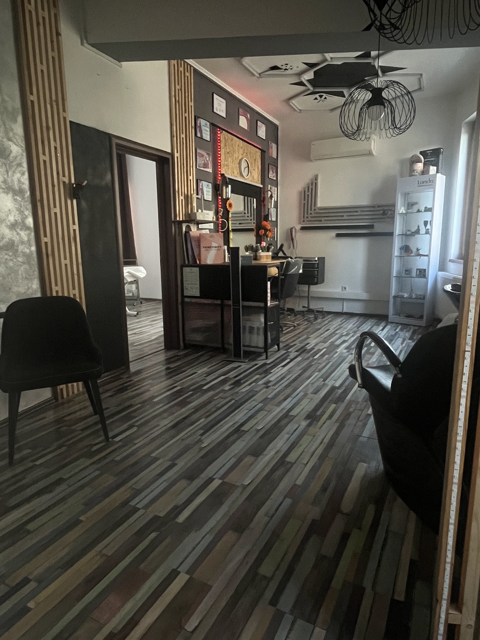 Renew studio by Kinga