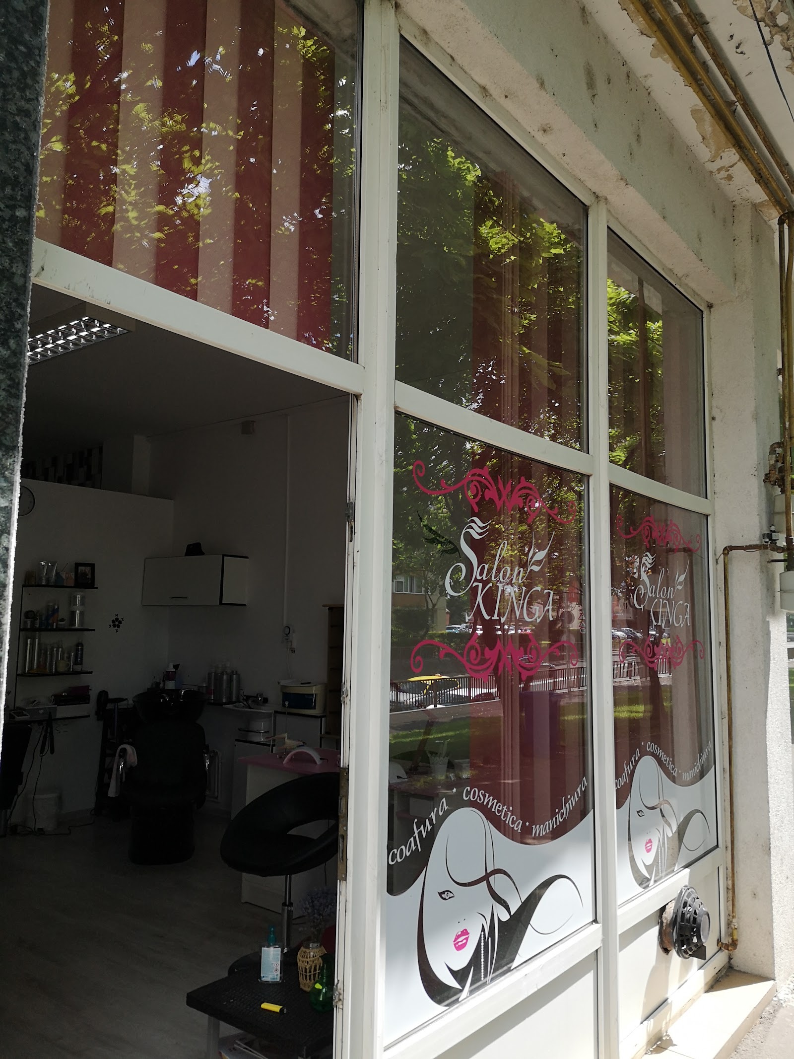 Renew studio by Kinga