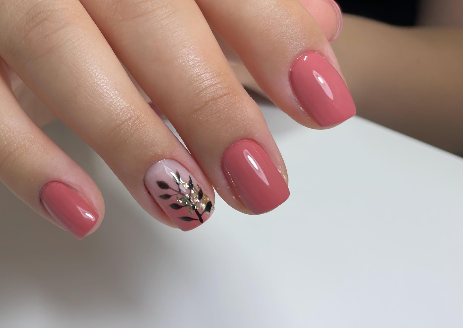 Manichiura by Betty - Salonul Brianna Princess