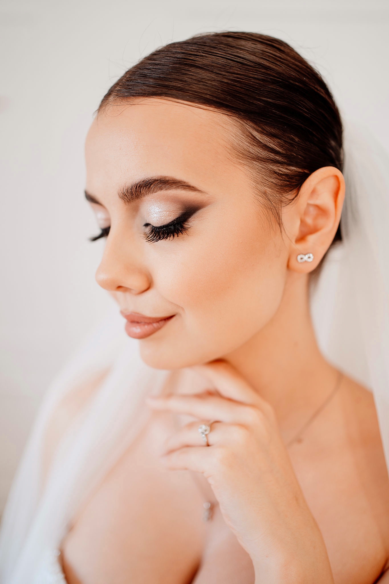 Andreea Grecu Make-up Artist