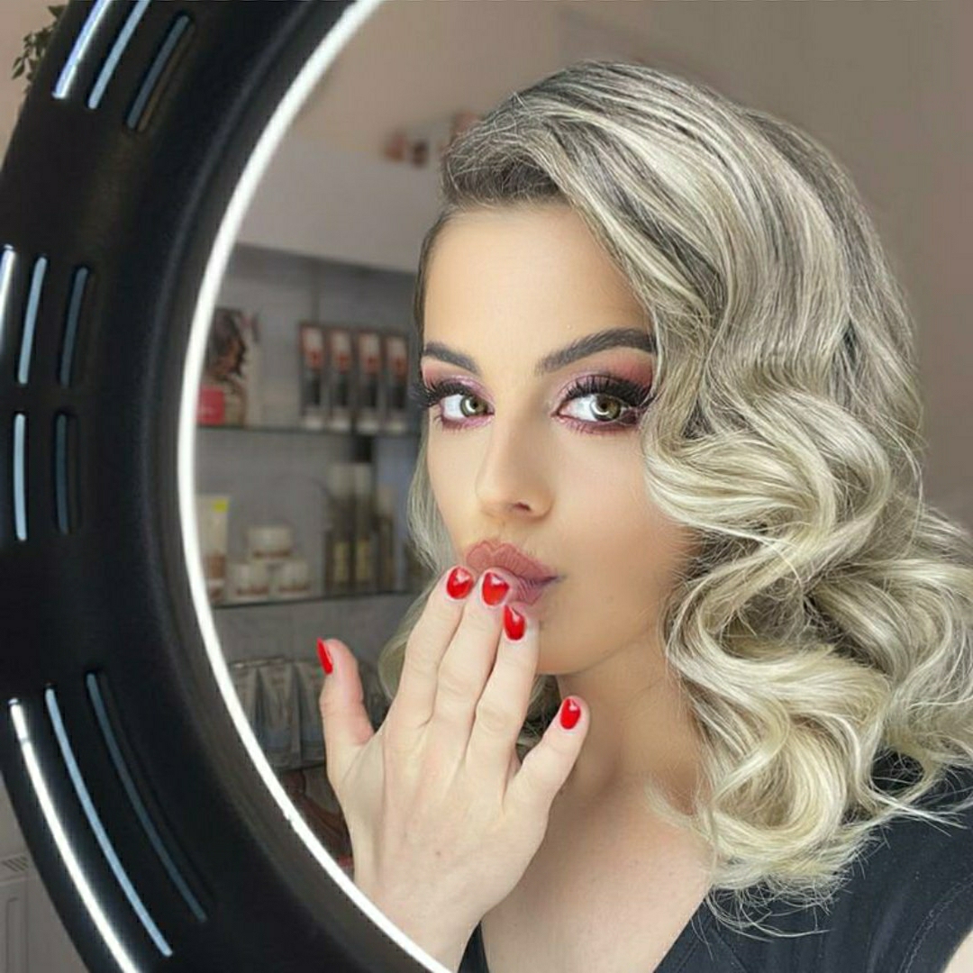 Beauty Concept by Sandra