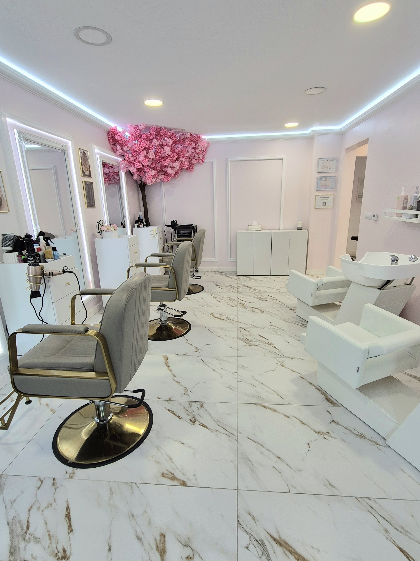 Salon Beautify