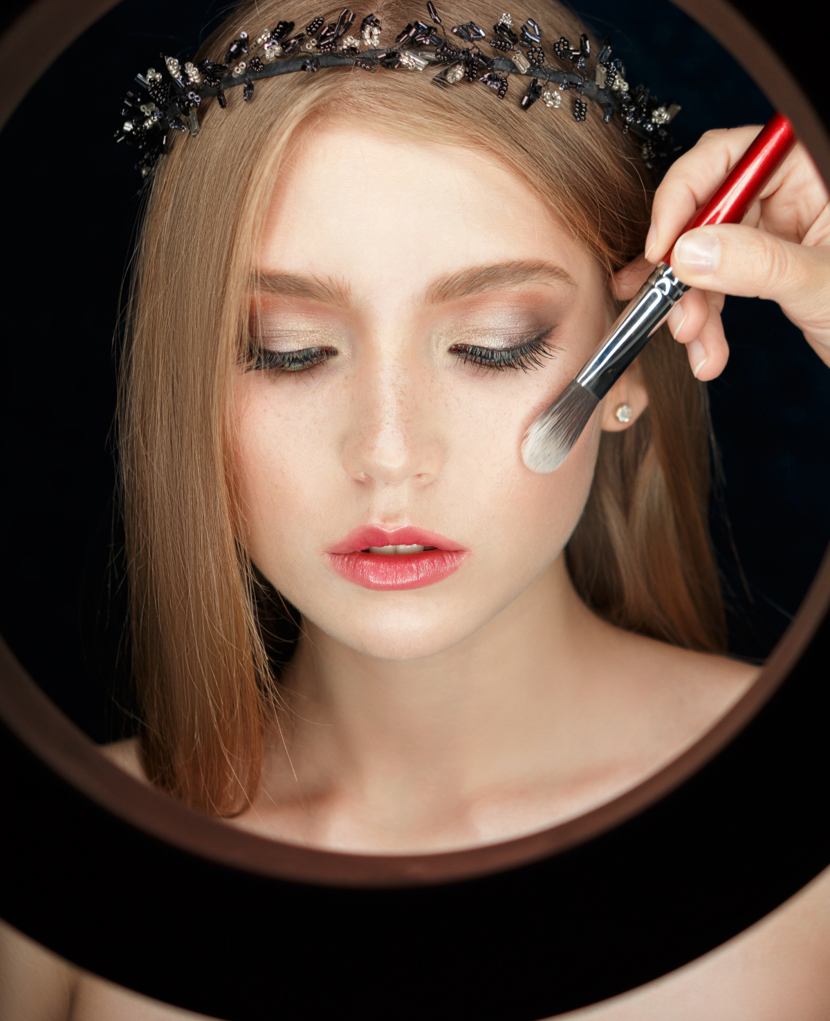 Make-up By Lolly