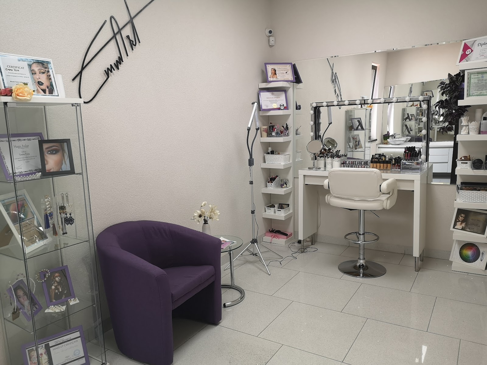 EmmArt Beauty Studio