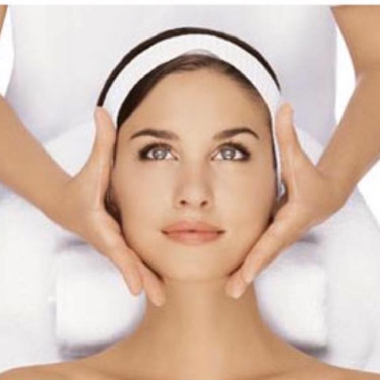 Laura Orsini salon cosmetică