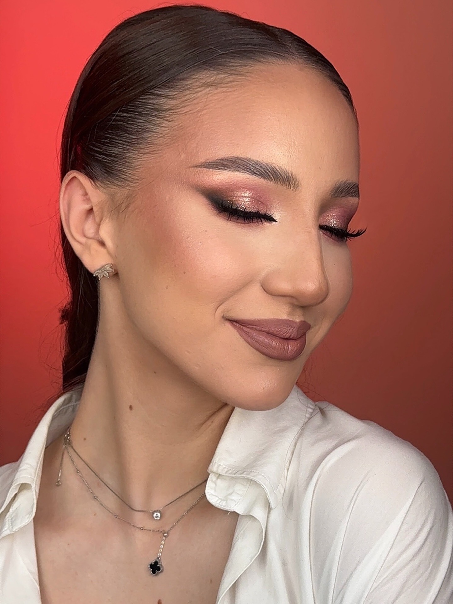 Ana Bănică make-up artist