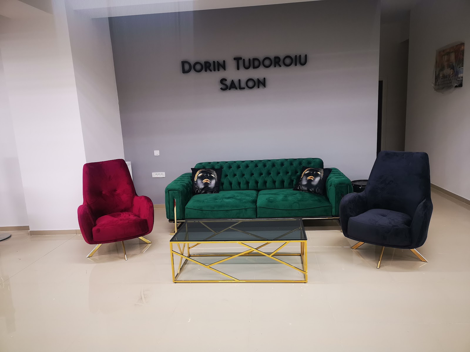 Dorin Tudoroiu Salon