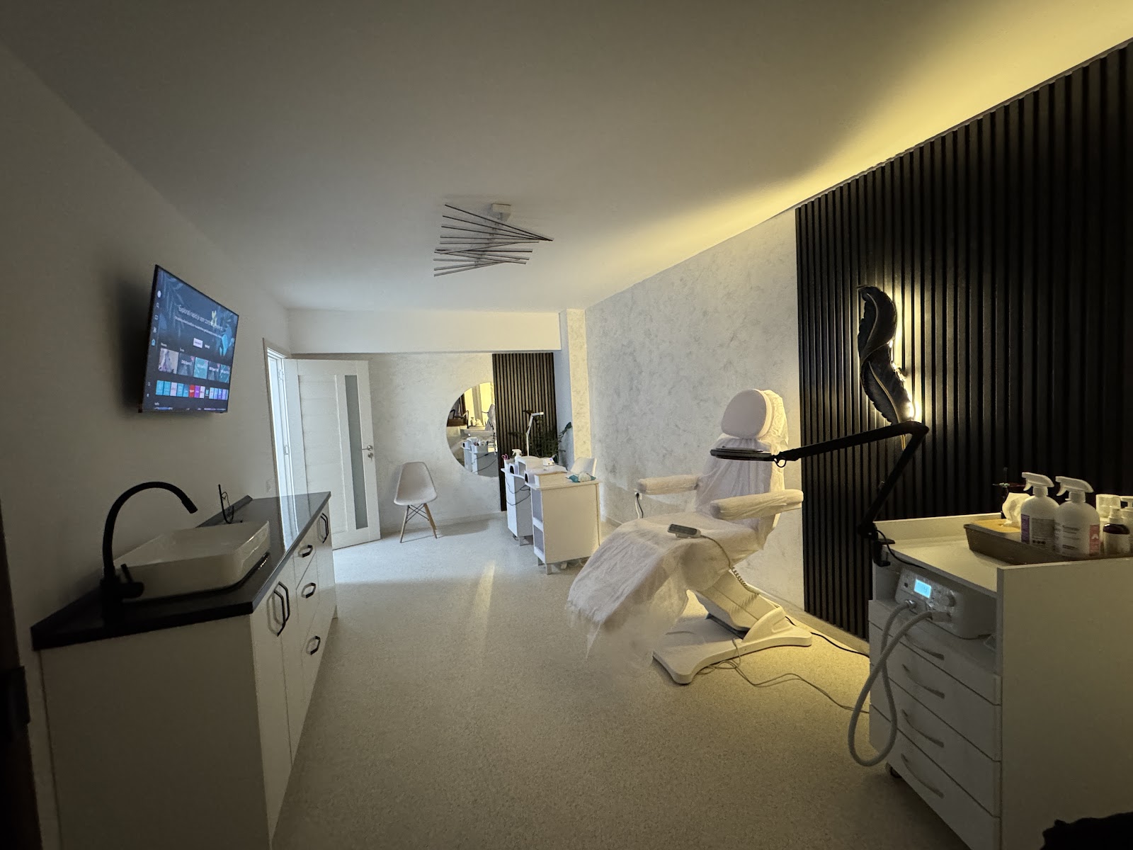 Salon Noire