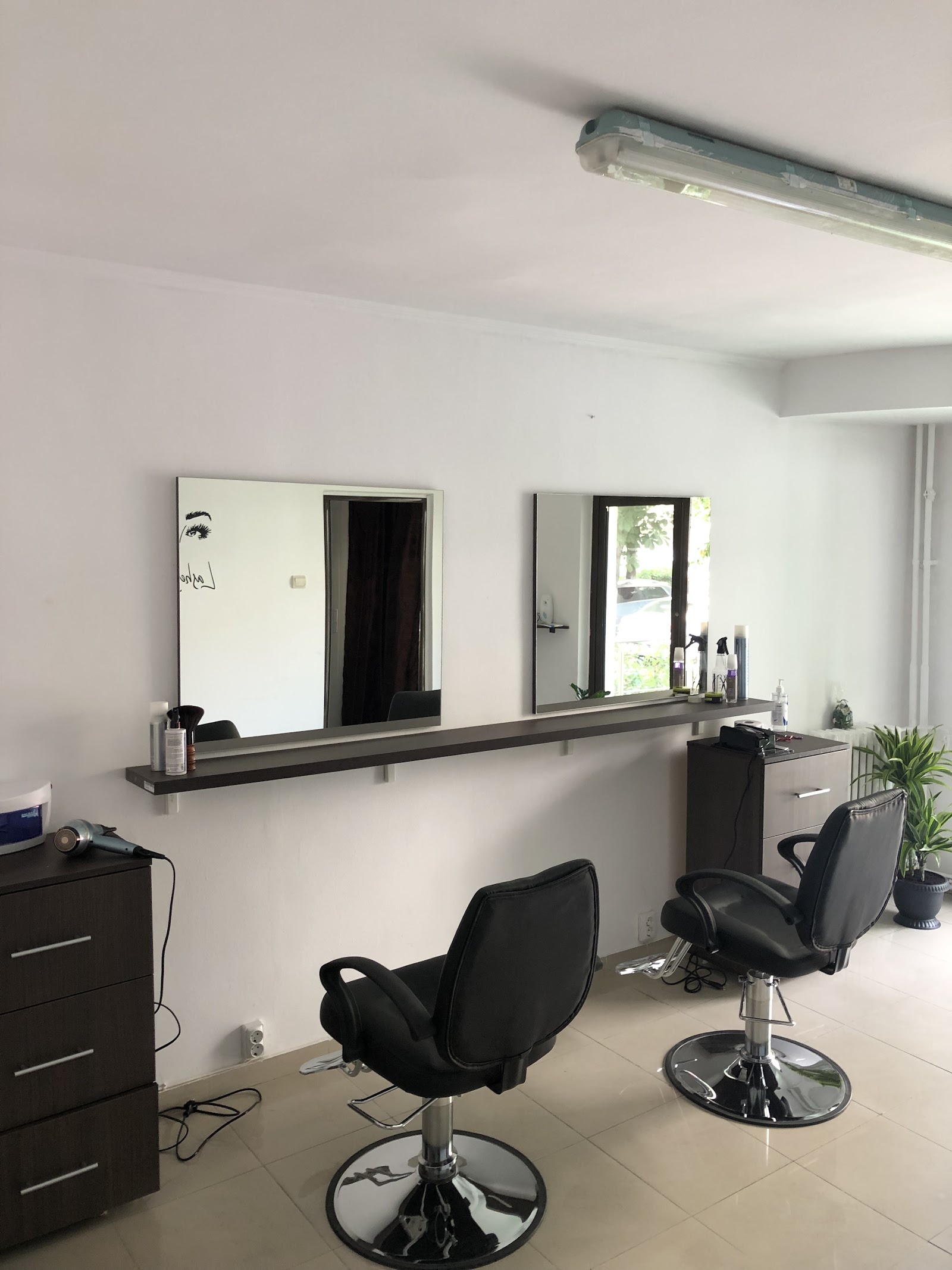 Salon Camelia