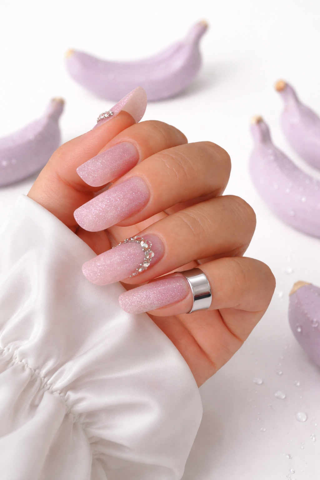 Aura nails