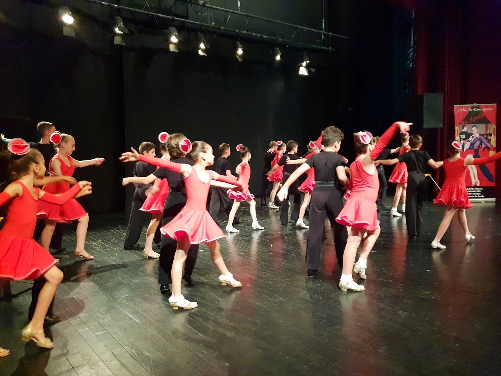 Scoala de dans Ru Apollo Valcea