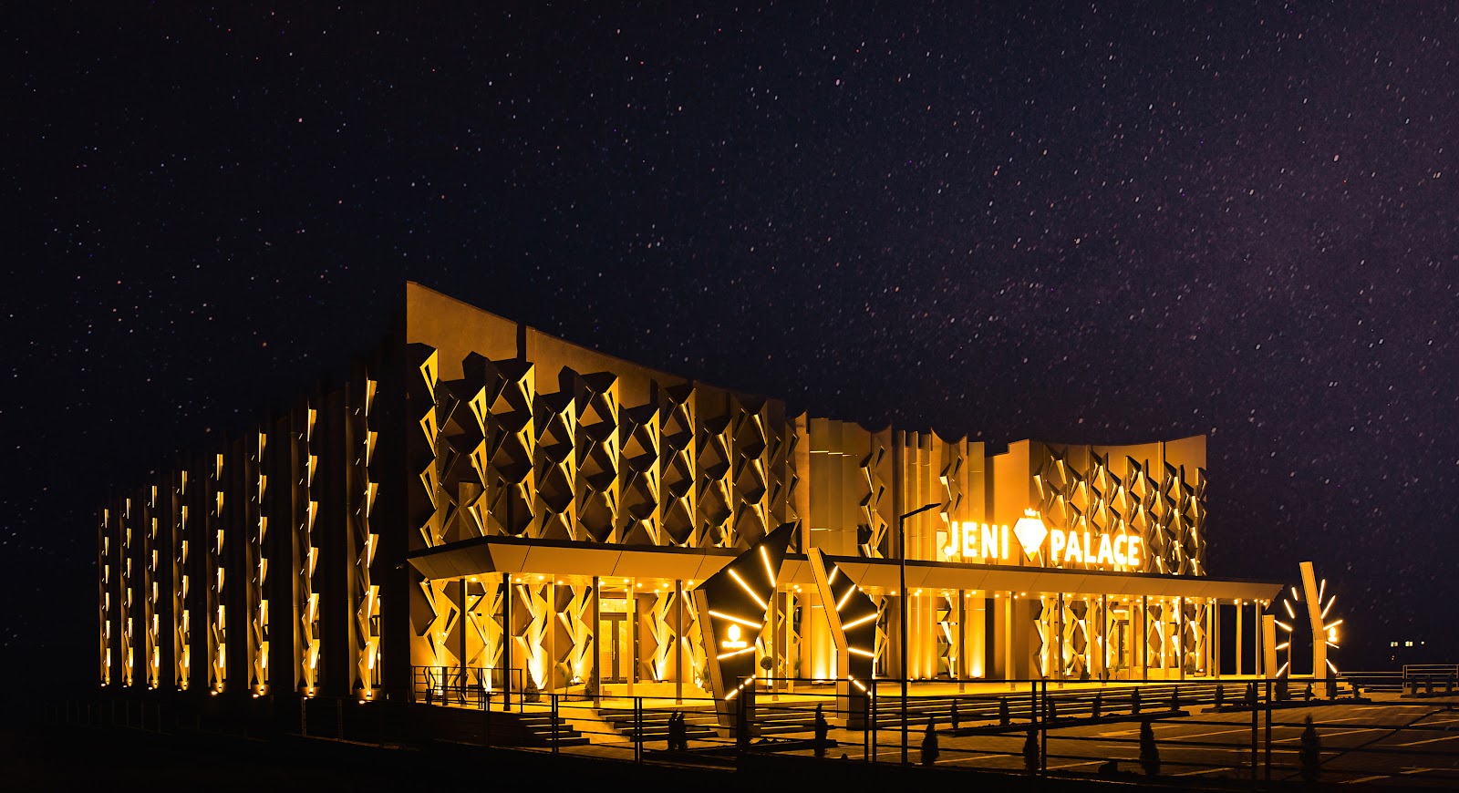 Jeni Palace