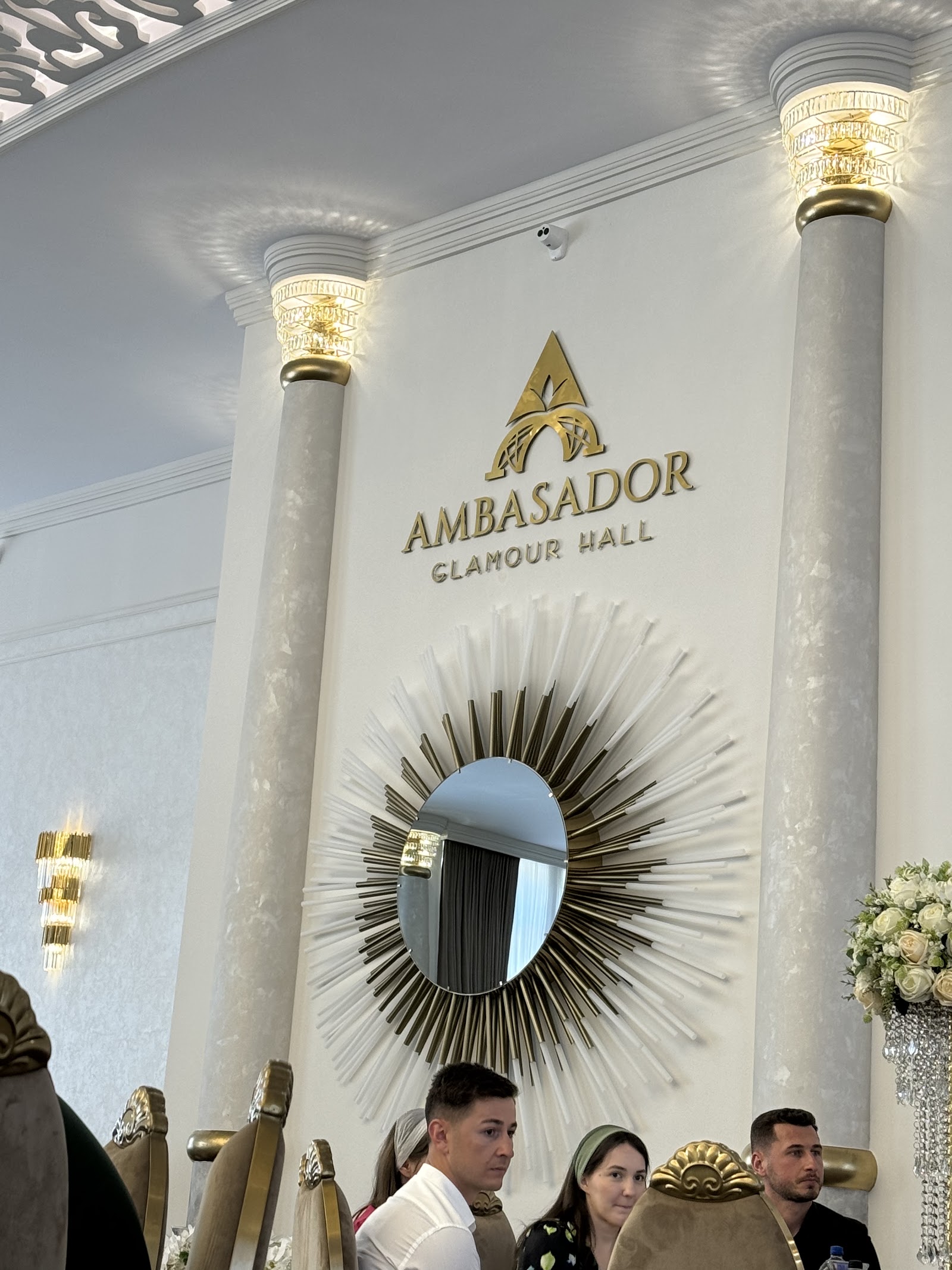 Ambasador Glamour Hall