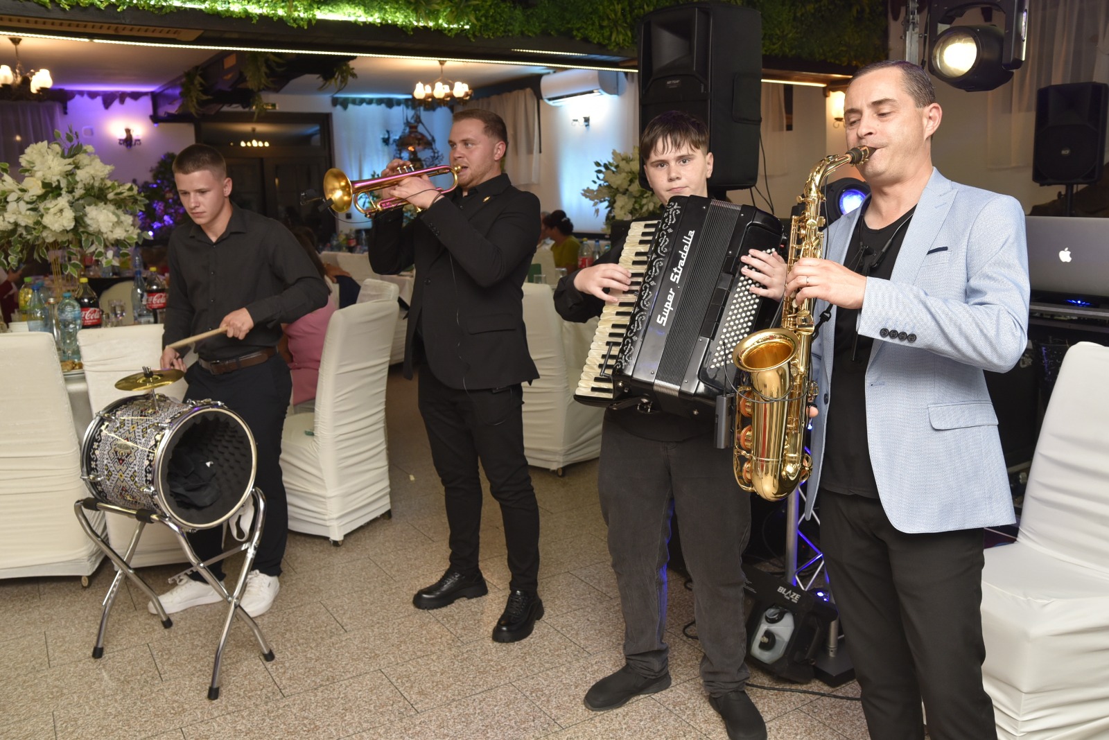 White Entertainment Dj - Nunta Botez Petreceri Private Suceava