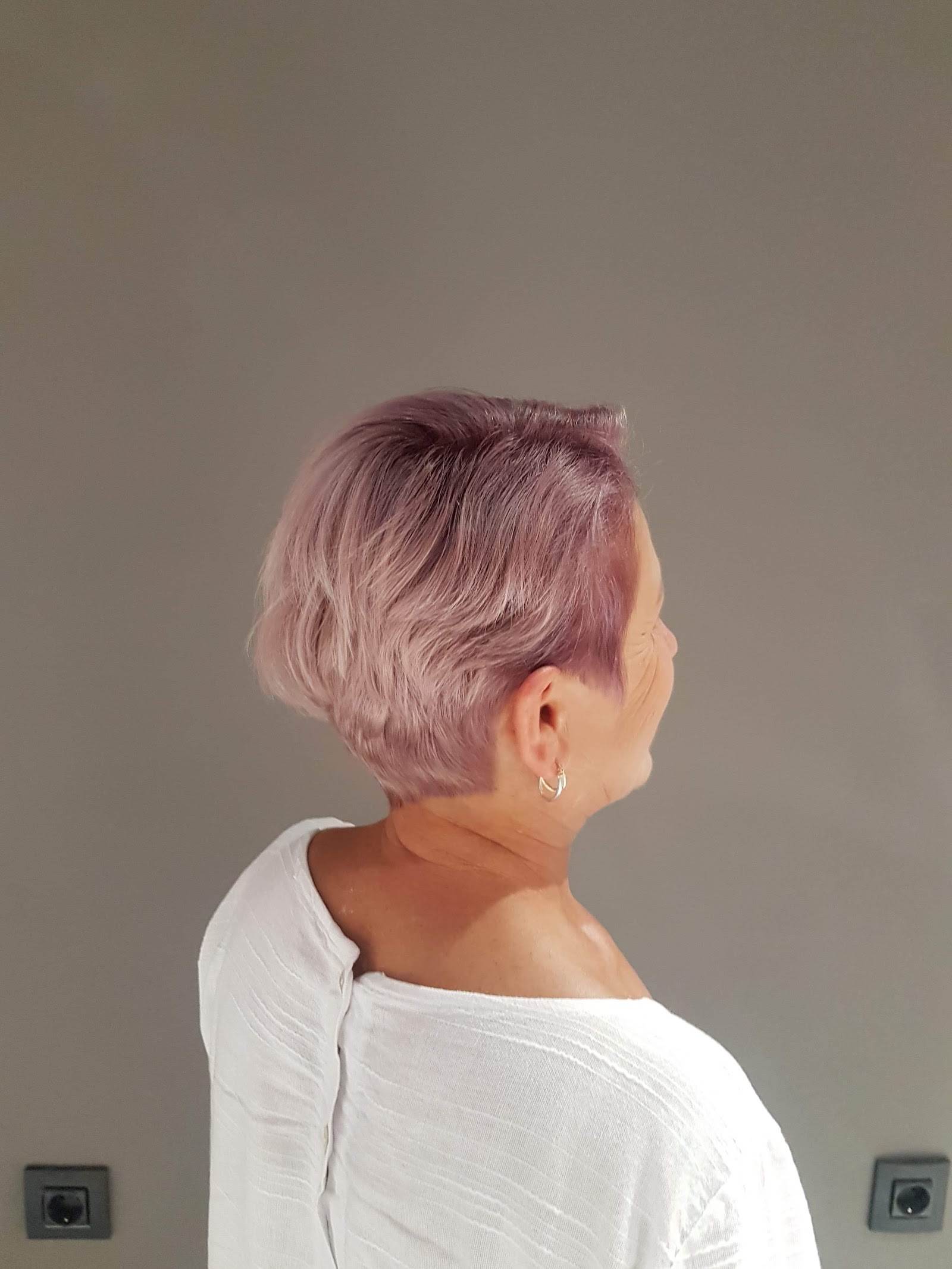 BlackHat Hair Studio