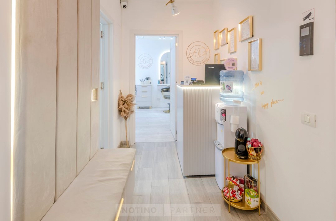 AD Beauties House salon