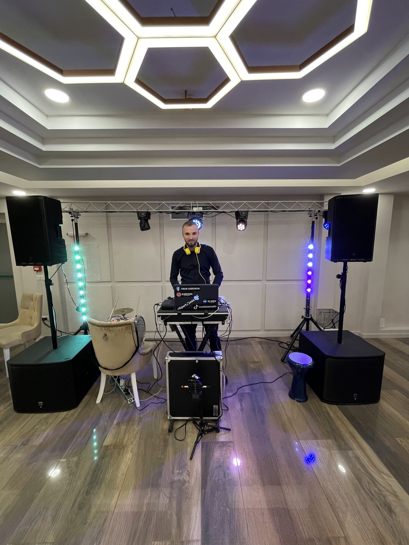 Dj Onyx - Team Events