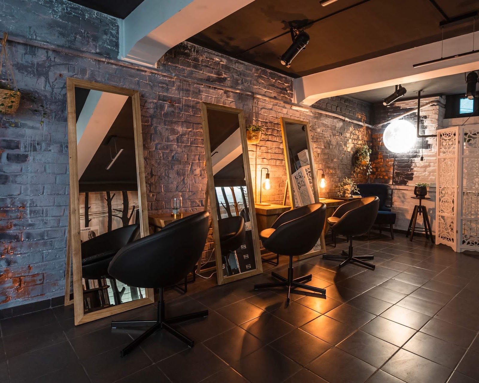 Snob Blowdry and more