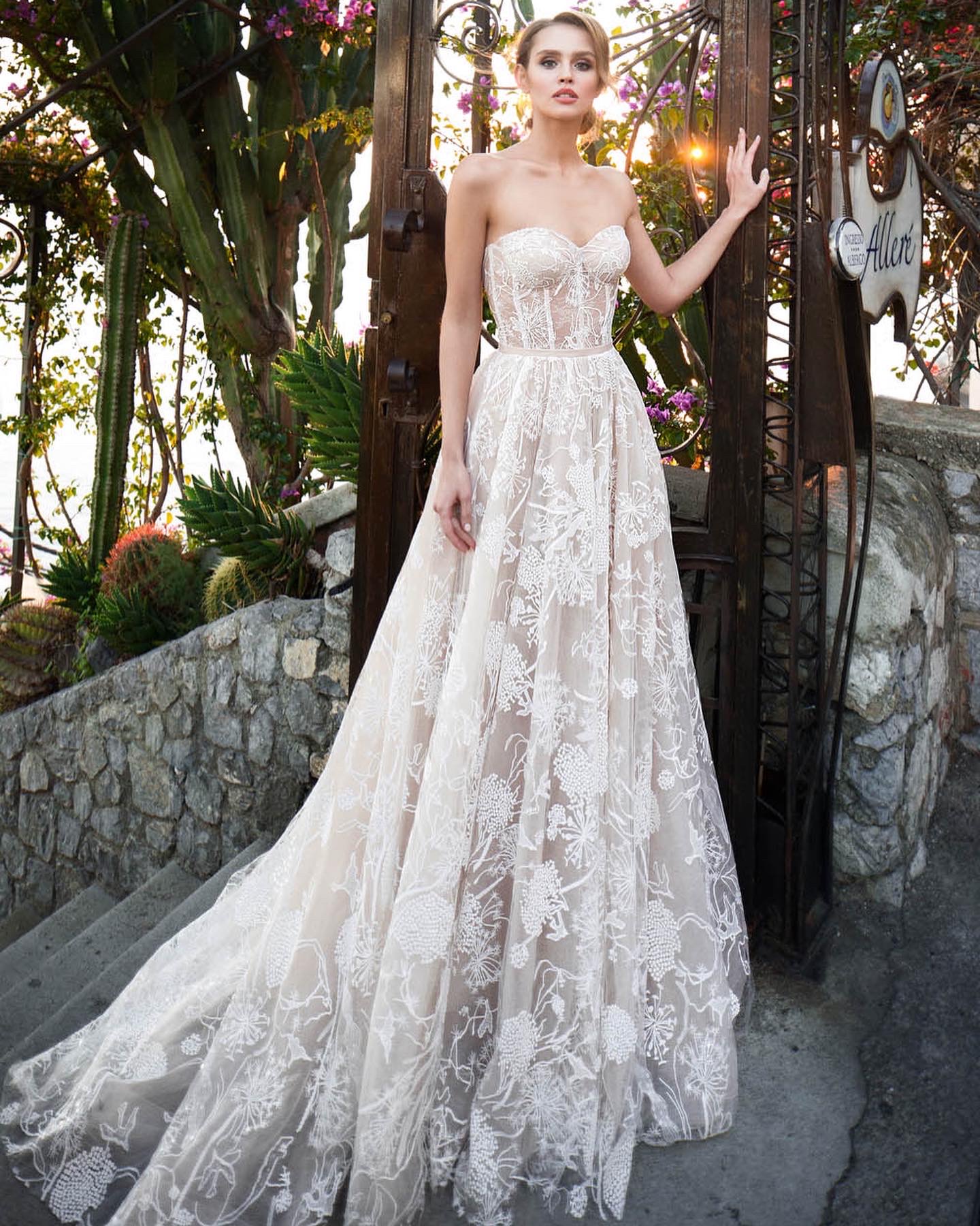Sia Bridal