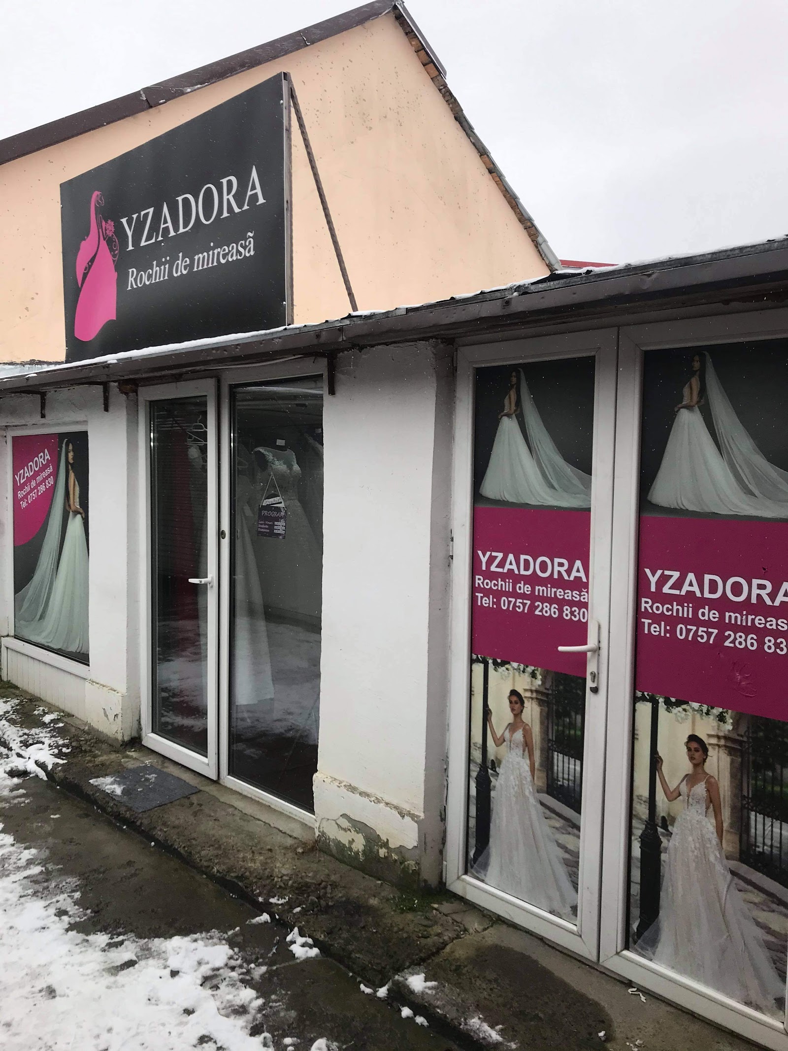YZADORA BRIDAL Rochii de mireasa si ocazie