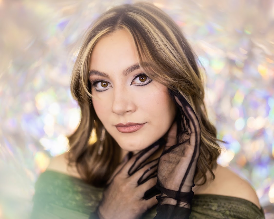 Geo Criss - MakeUp Artist Suceava - Machiaj Suceava - Professional Beauty Salon