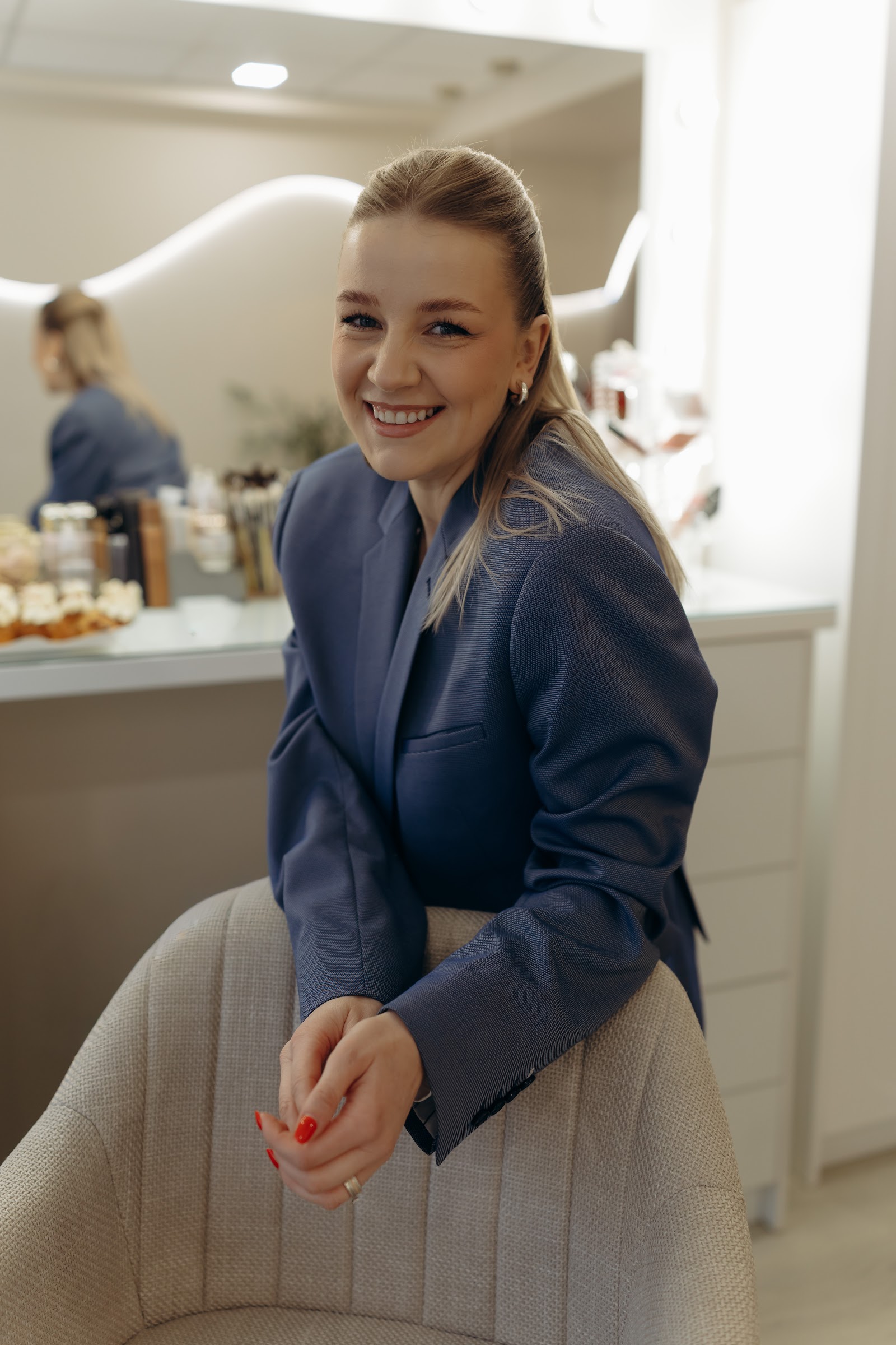Raluca Butnariu - Makeup Artist & Trainer Suceava