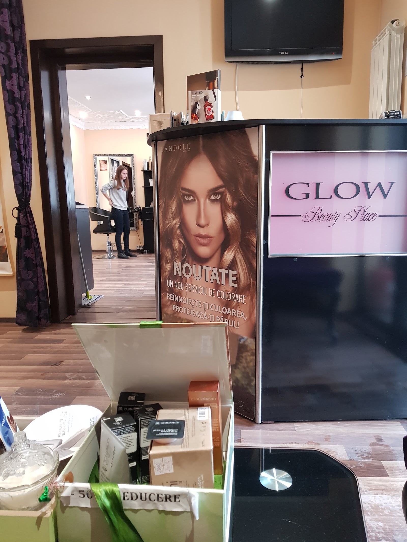 Glow Beauty Place