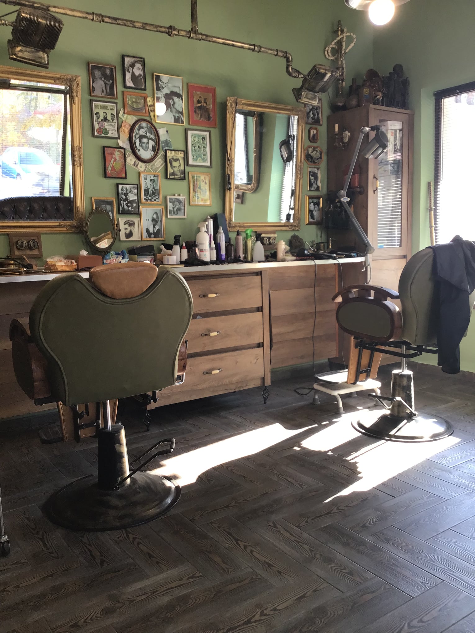 Vintage Beauty Salon