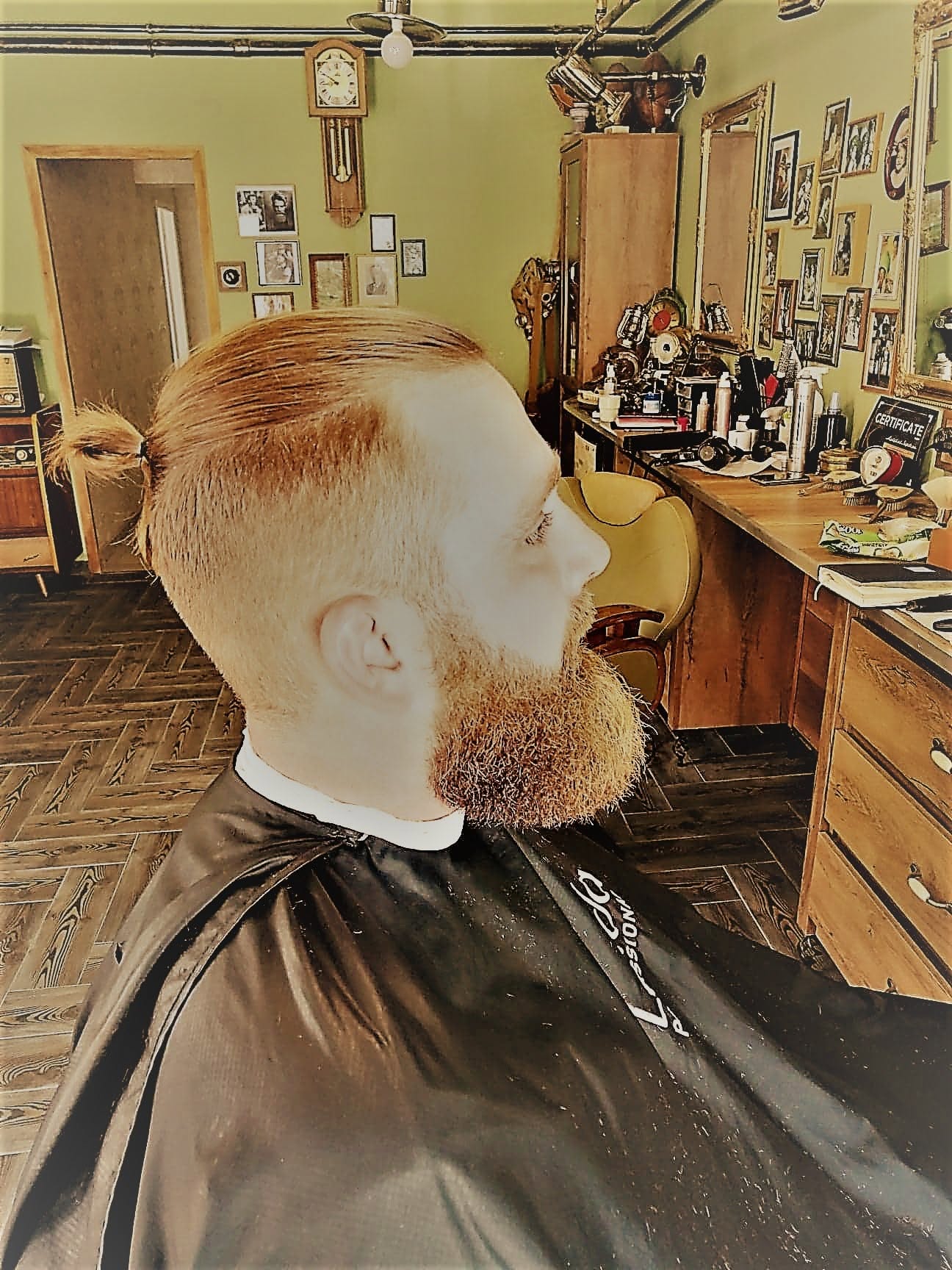 Vintage Beauty Salon