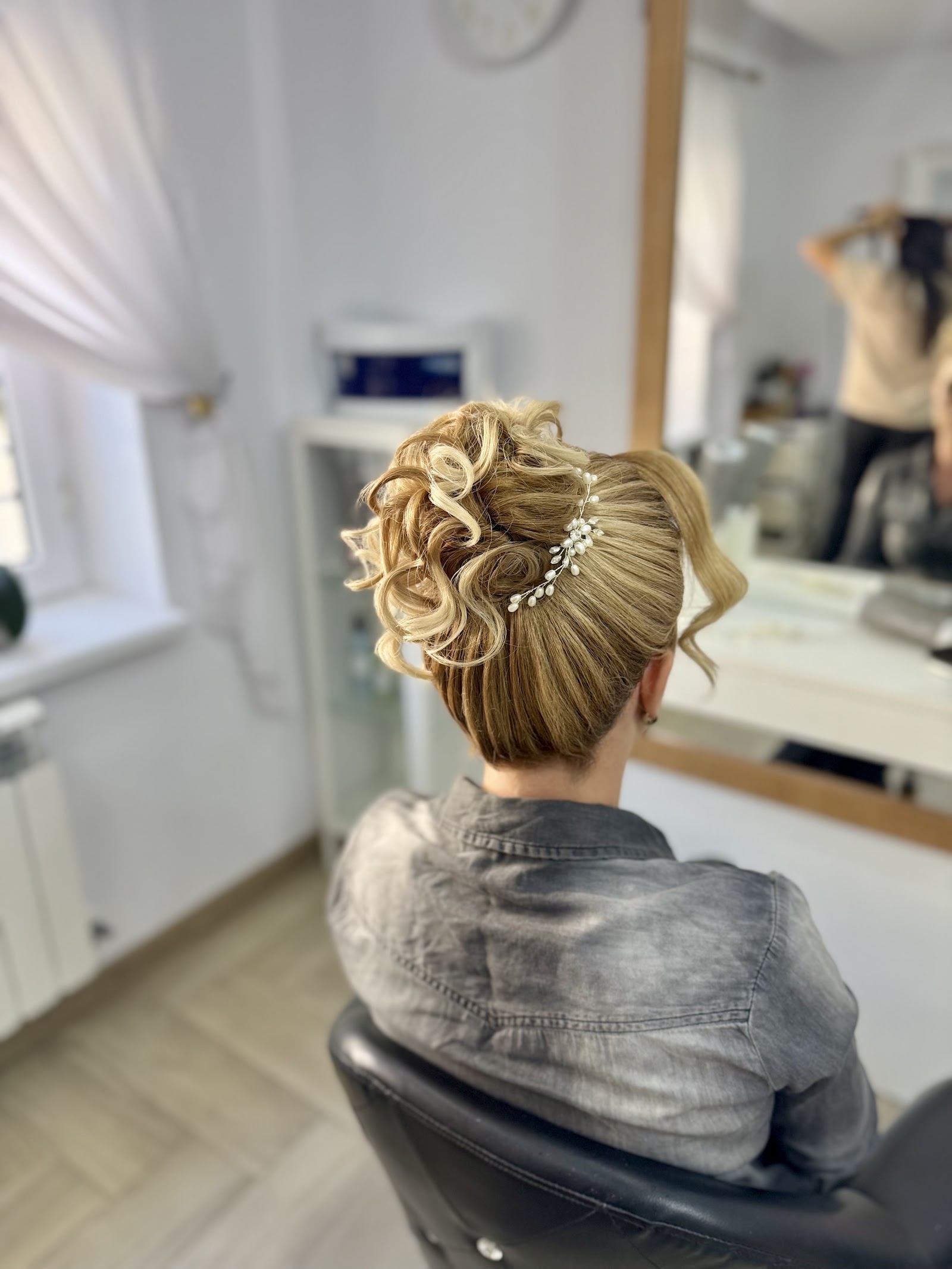Andreea Hair Studio