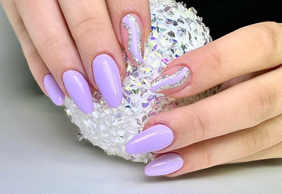 Salon Paris Suceava: Balayage Suceava, Unghii cu Gel, Tratament Facial, Microneedling, Extensii Gene Suceava