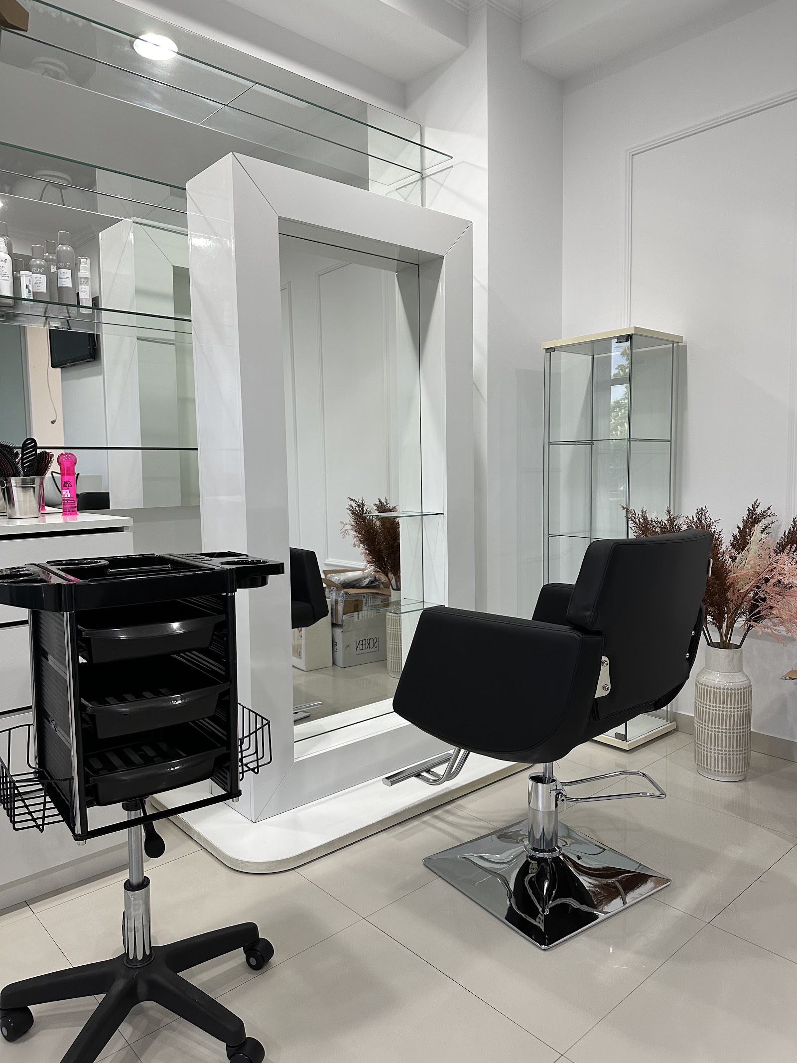 Cloud9 Beauty Salon