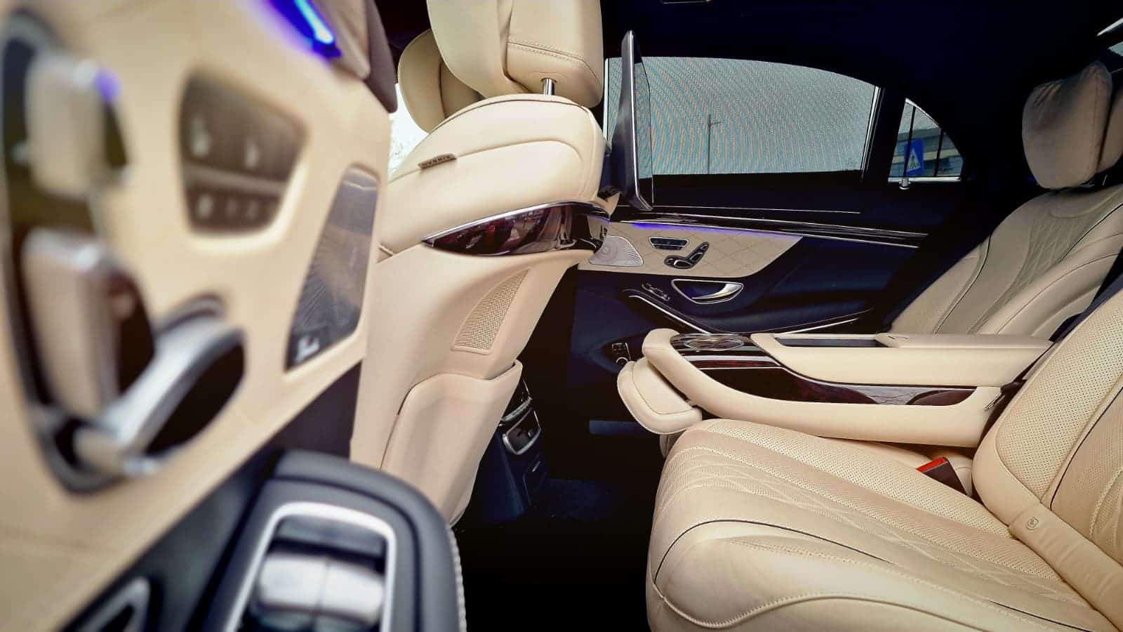 Bud’s Cab - Private Chauffeur & Airport Transfer Bucharest