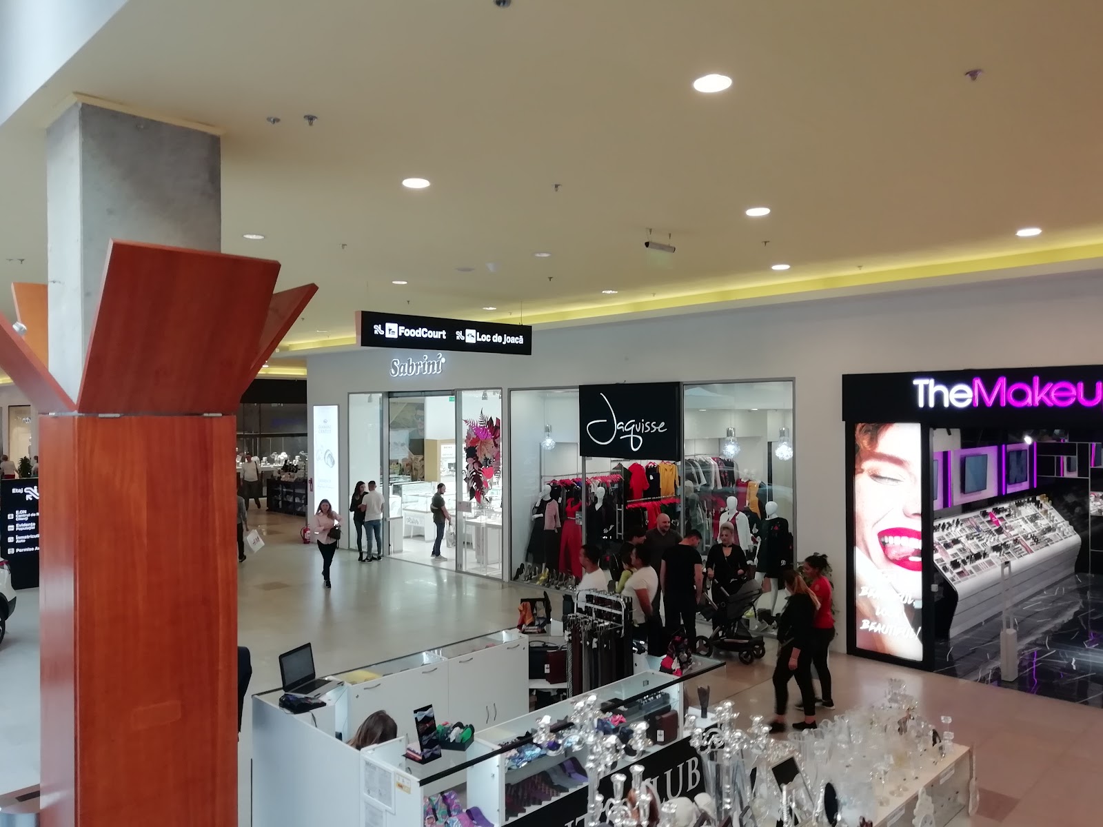 Sabrini - Iulius Mall Suceava