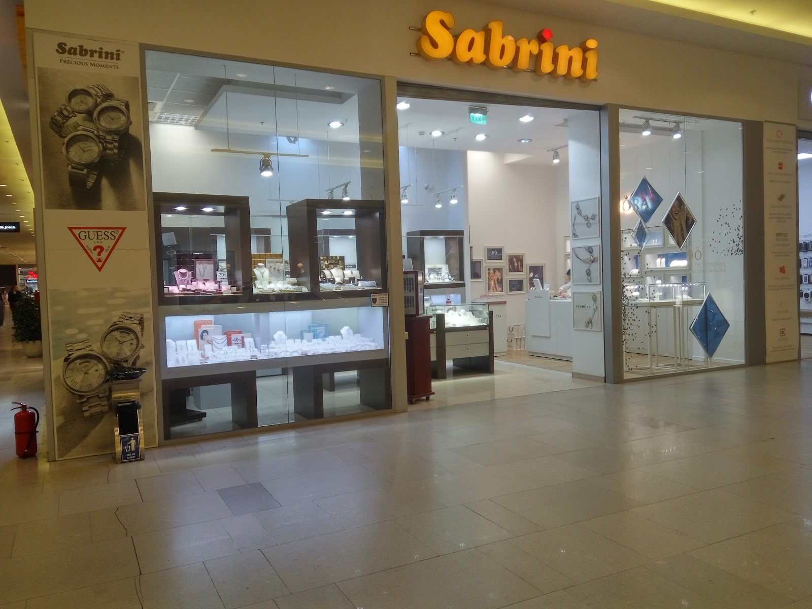 Sabrini - Iulius Mall Suceava