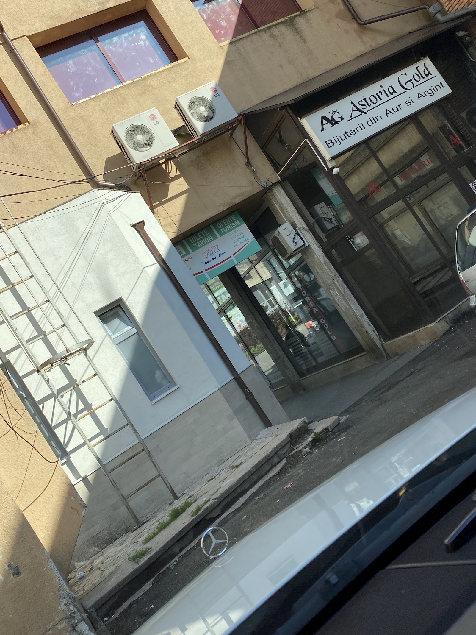 Astoria Gold