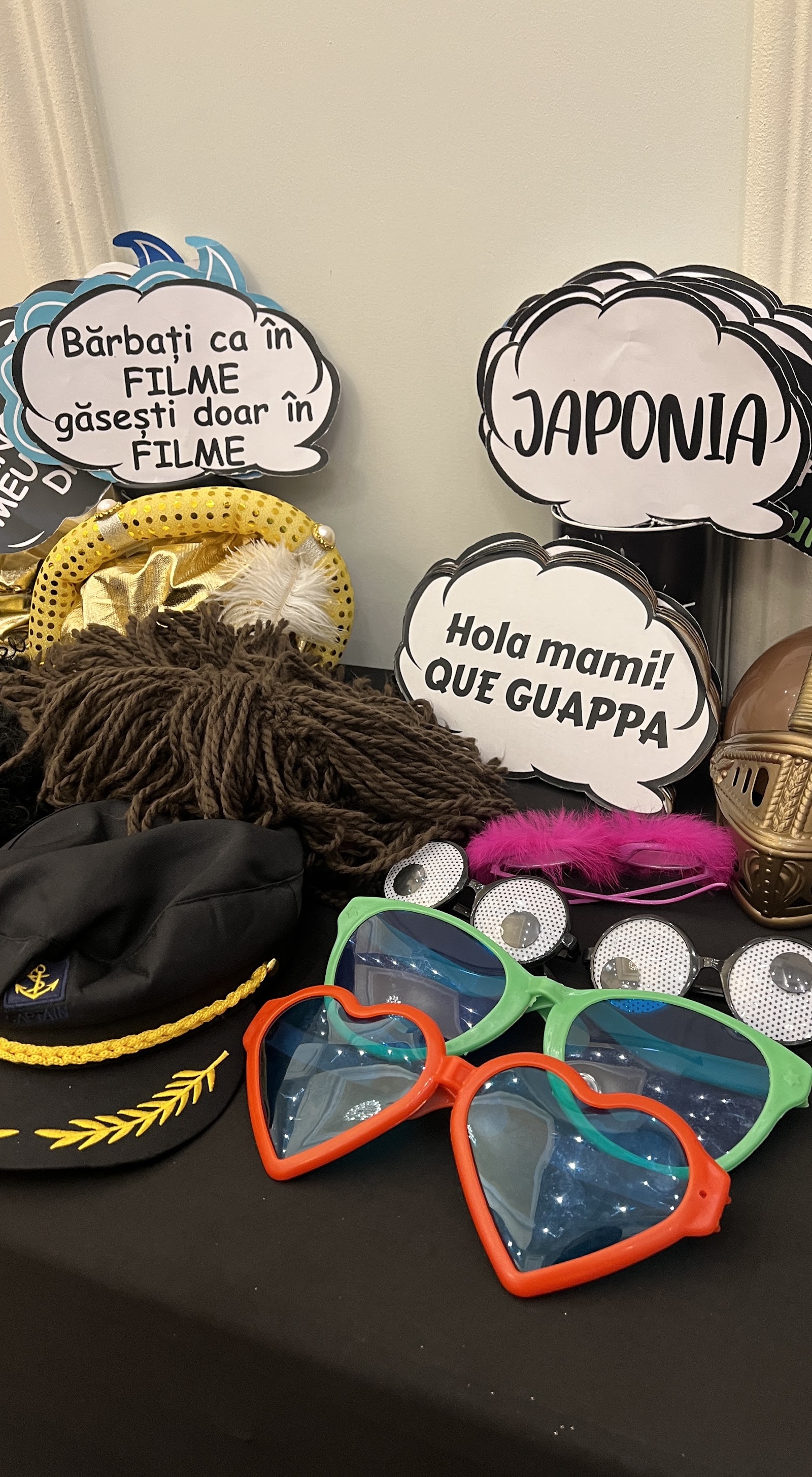 Awesome Photos Booth - Cabina foto Suceava