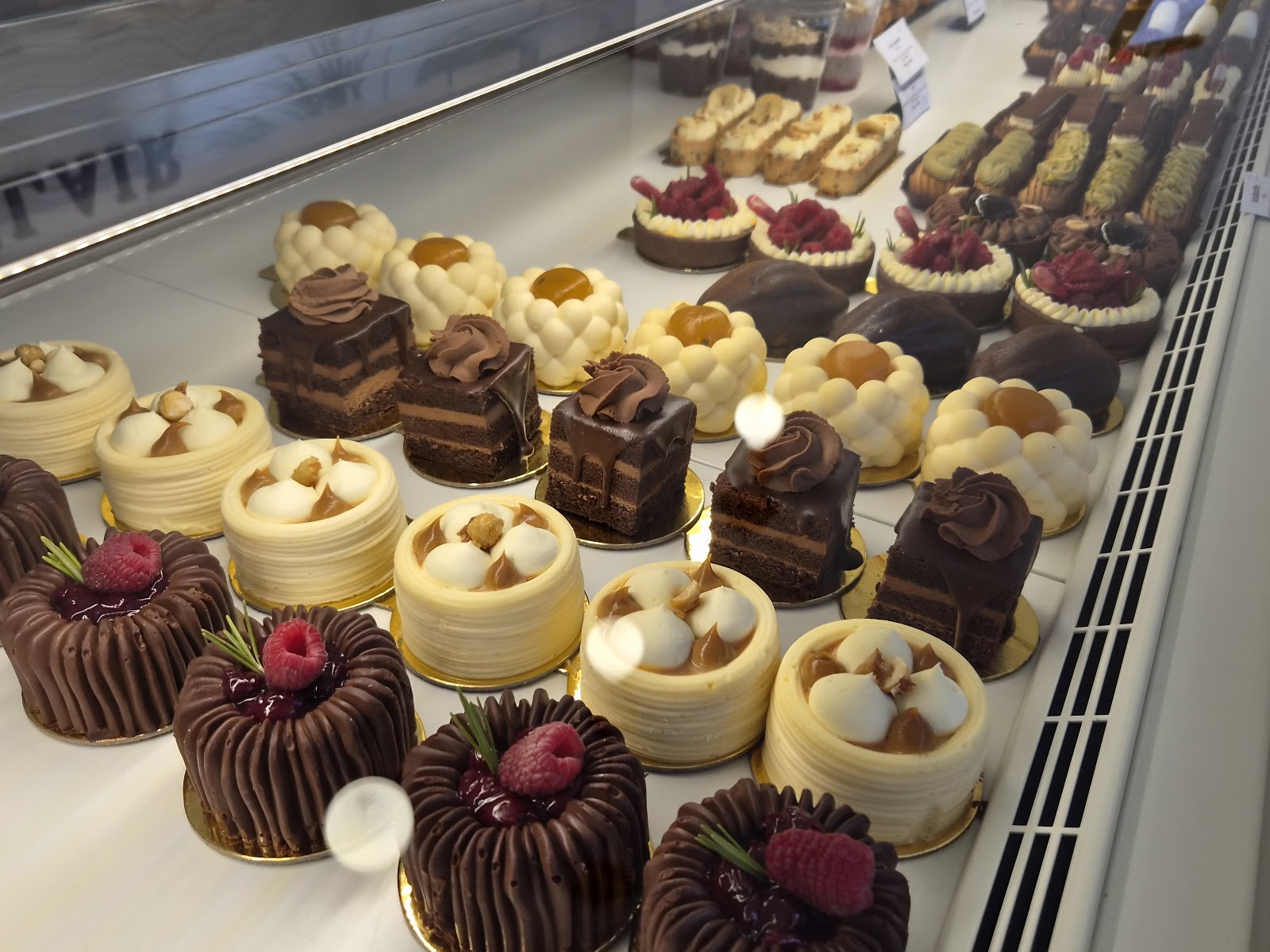 L'Atelier De L'Eclair - Signature Dessert