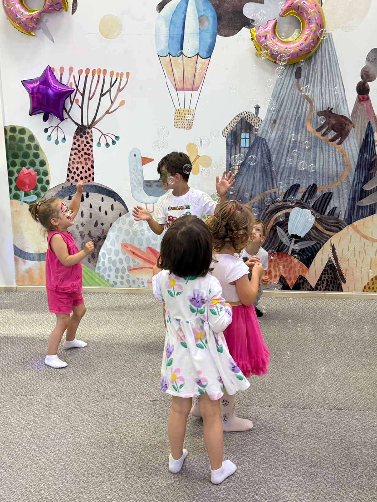 Hip Kids Club: Petreceri Private & Loc de Joacă Piatra Neamt