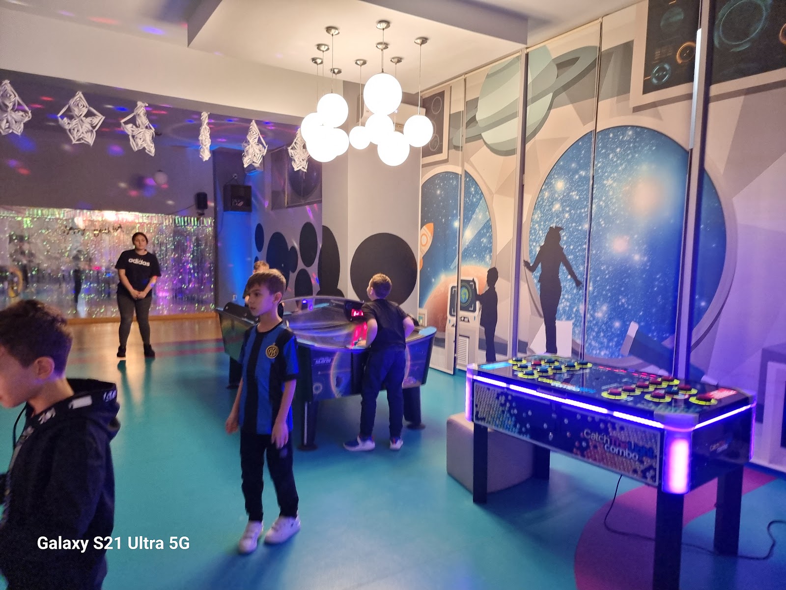 Galaxy Fun - Petreceri Copii Pantelimon, Loc de joaca, Sector 2. Animatori Petreceri Bucuresti