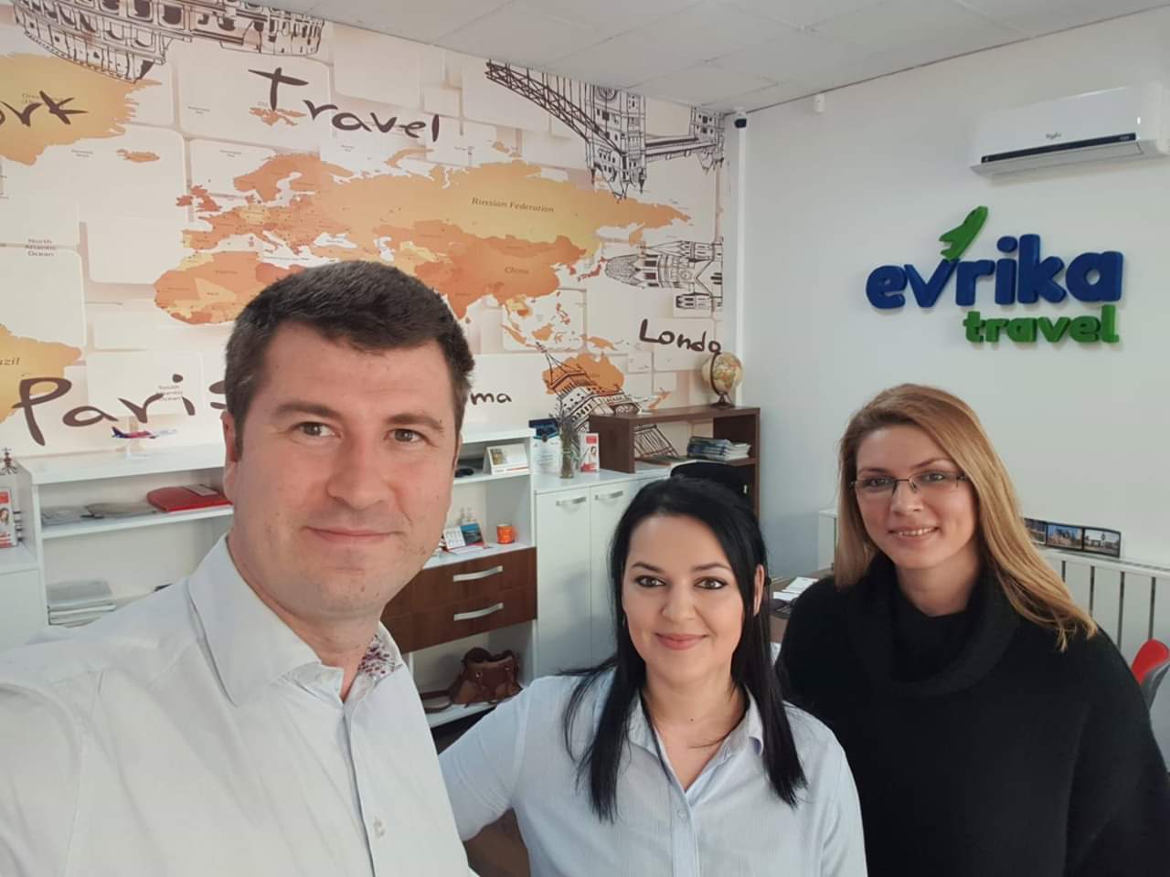 Evrika Travel