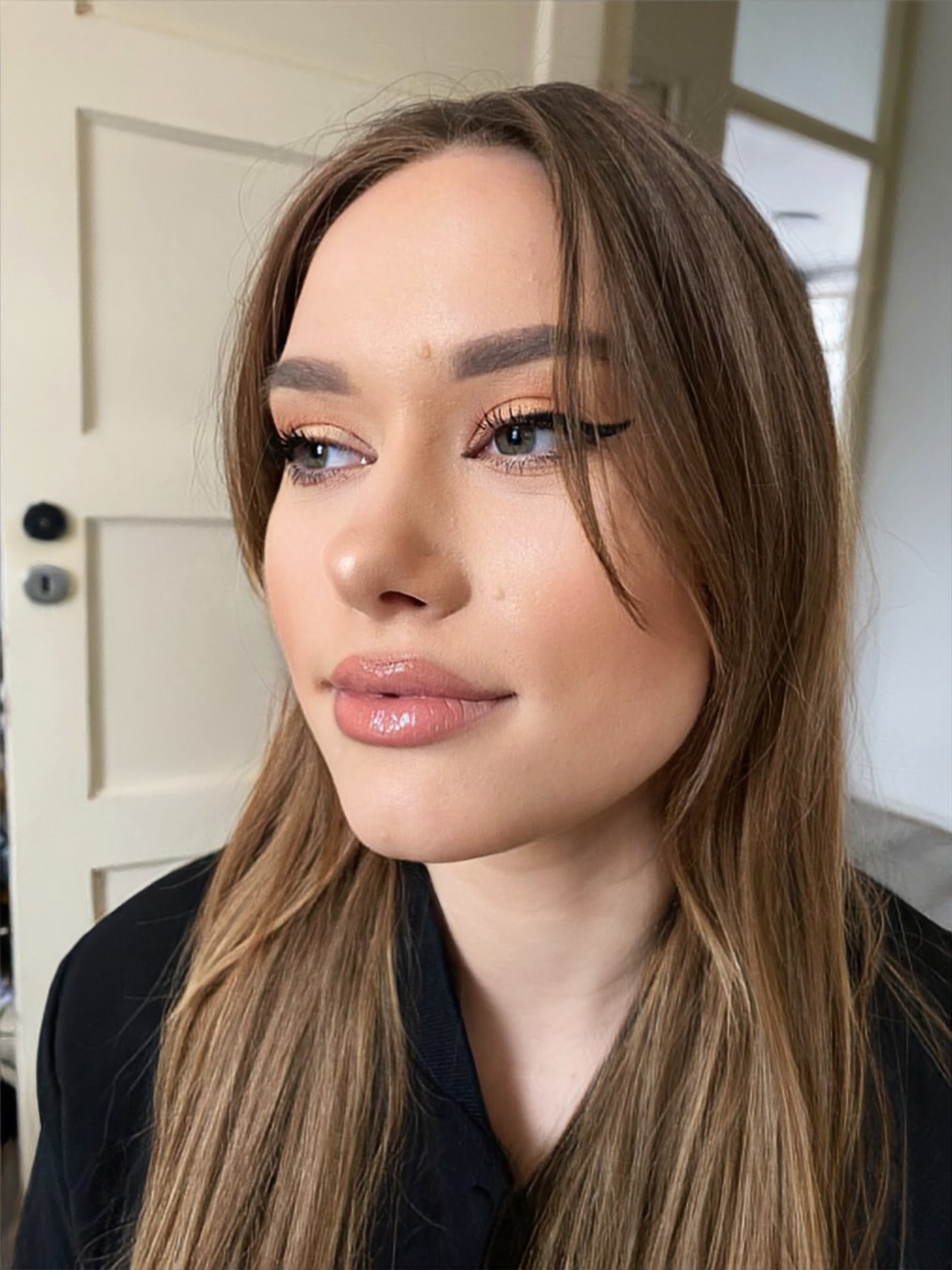 Yana Beauty Studio | Make-up & Cosmetică Piatra Neamț