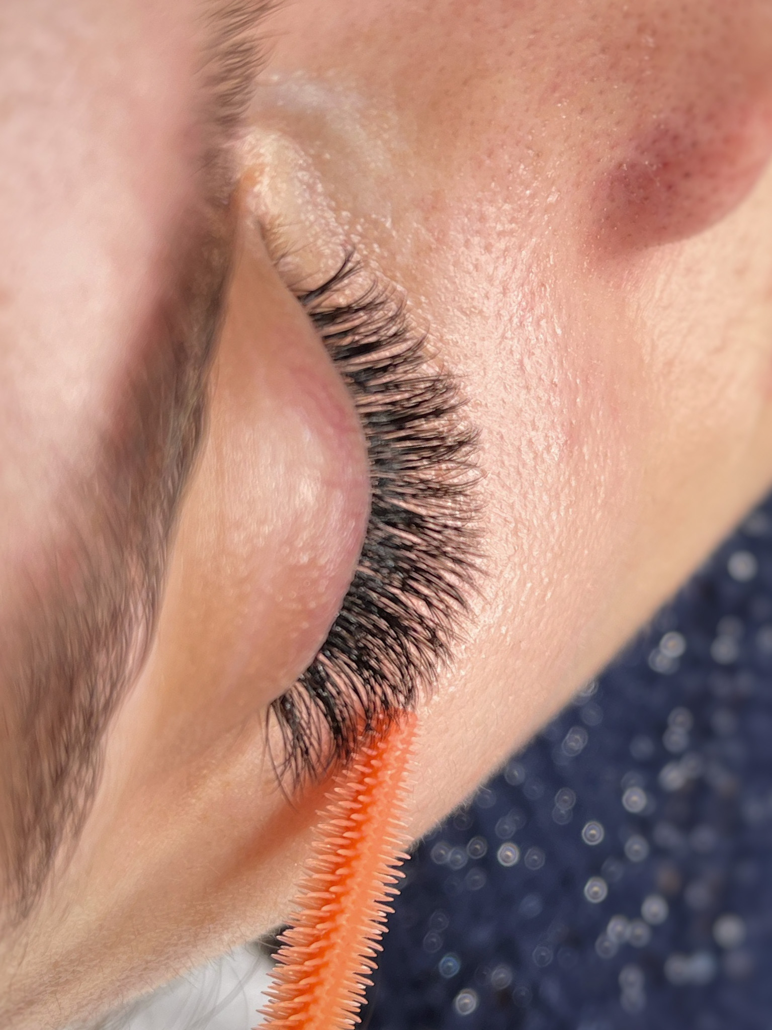 Extensii gene fir cu fir, curs de bază extensii de gene 1-3D, Makeup by Gabriela Piatra Neamt